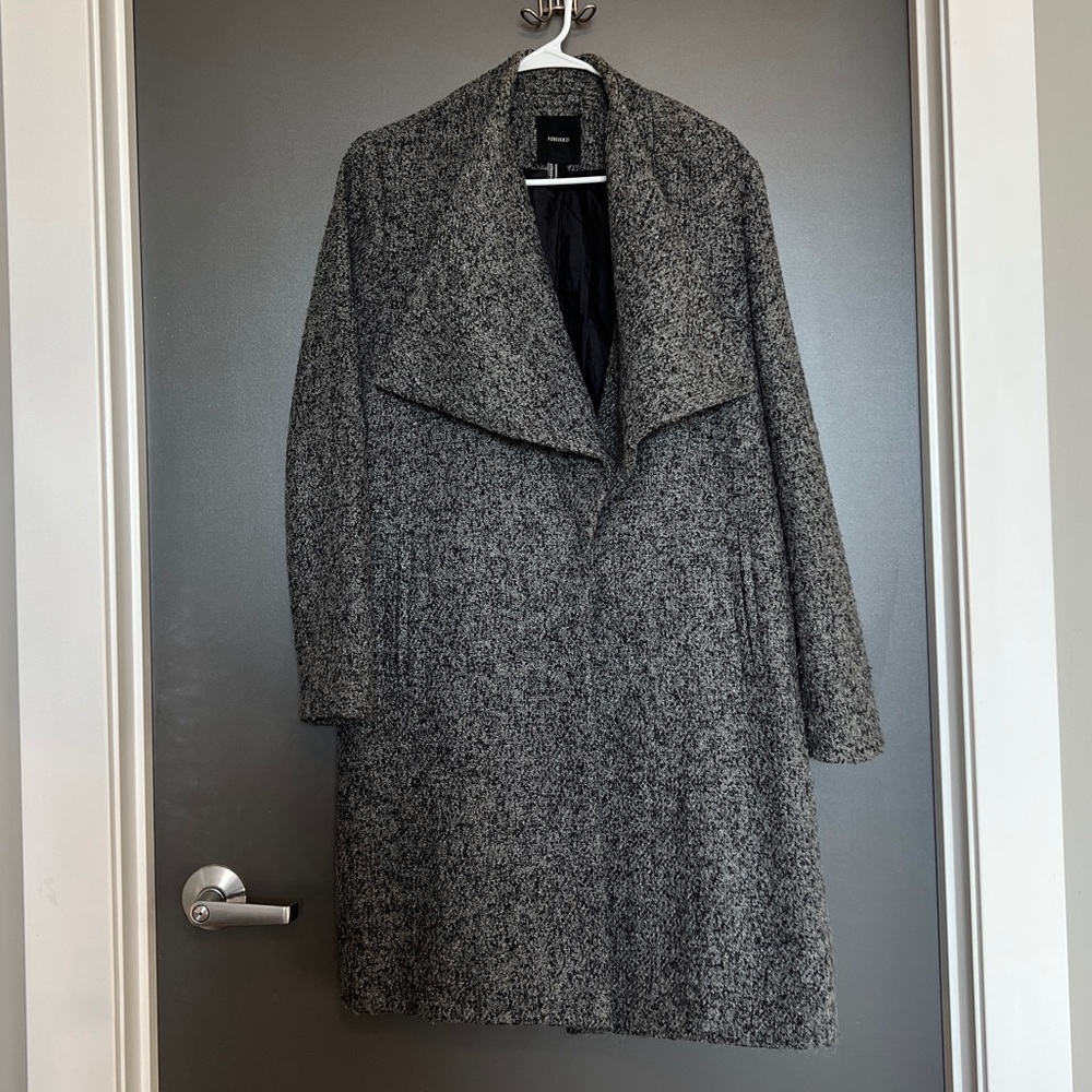 Forever 21 Women’s Gray Wrap Mid-Length Coat Size M
